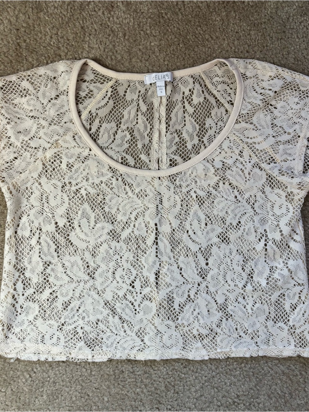 dELiA*s Cream Lace Cropped Short Sleeve Top